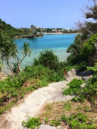 うるま市、海中道路、伊計島。