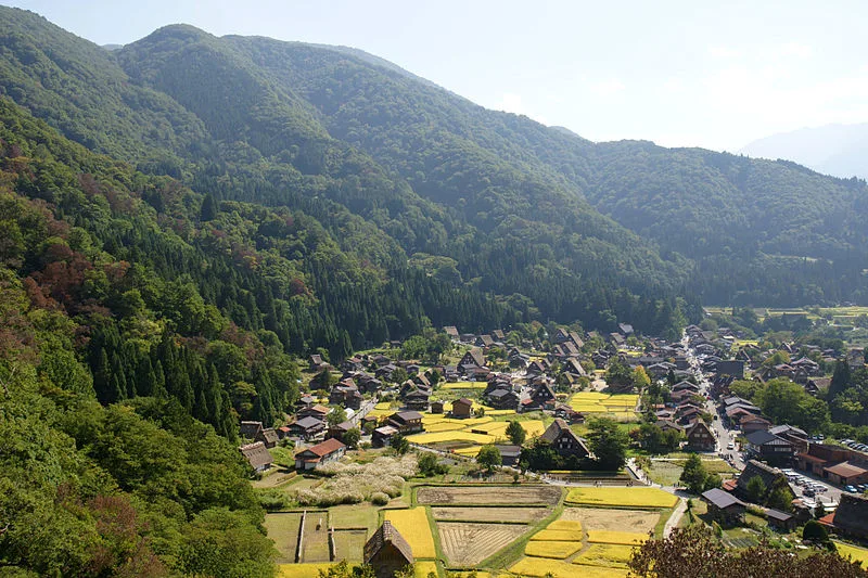 笑わないで欲しい。僕は大真面目に幻想郷に行きたい。