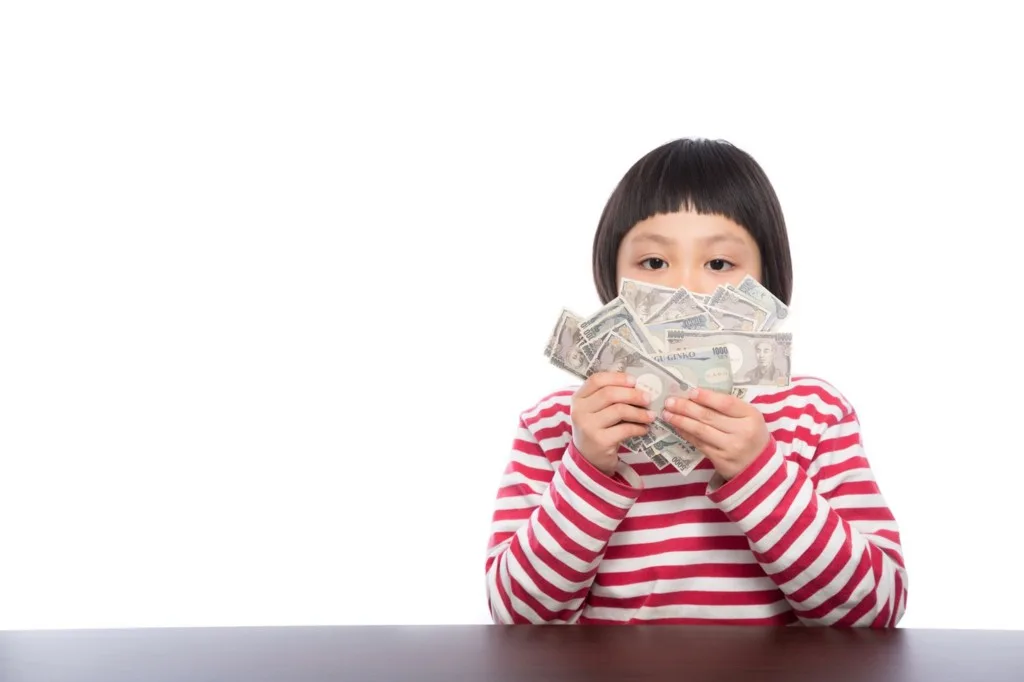 お年玉はいくらぐらい包むのが正しいのか問題、勃発。
