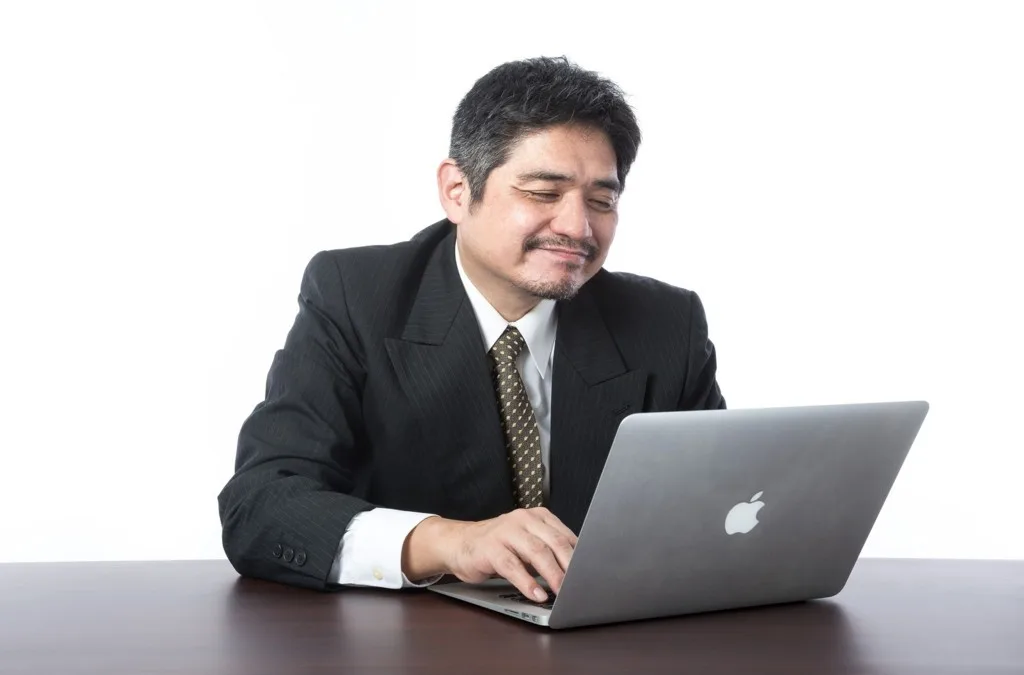 「ブログ飯」とか言っている連中はHIKAKINぐらいやる気あるんだろうか？