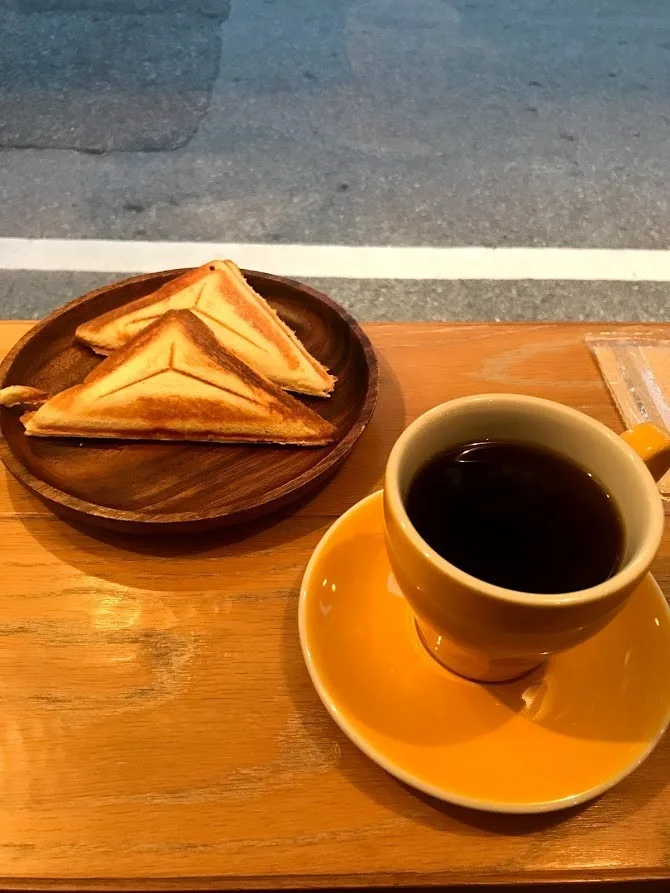 牧志の「T&M Coffee」に行った。