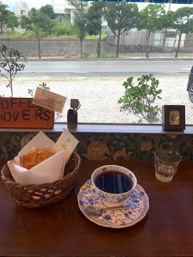 AGURO ROAST COFFEEに行ってきた。