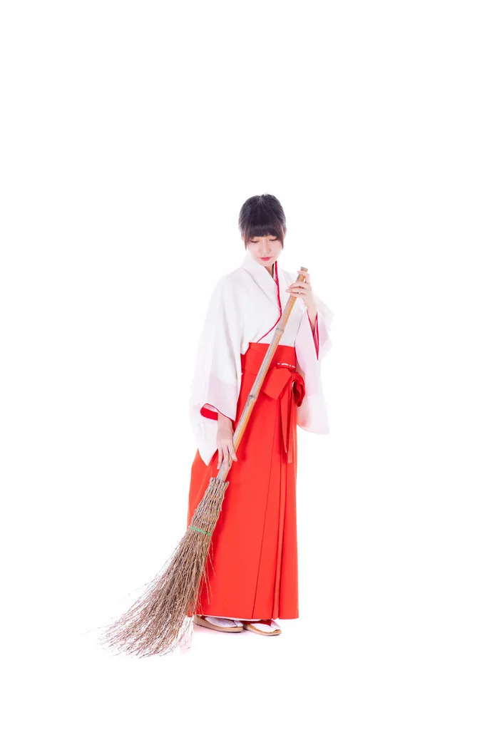 結局の所、宗教も神様も為政者が作ったものなので自分らしく生きればいいんですよ。