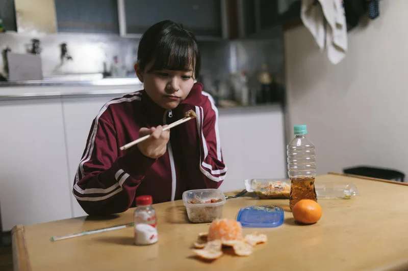 生活費を安く済ませるための貧乏飯なんぞを考える。