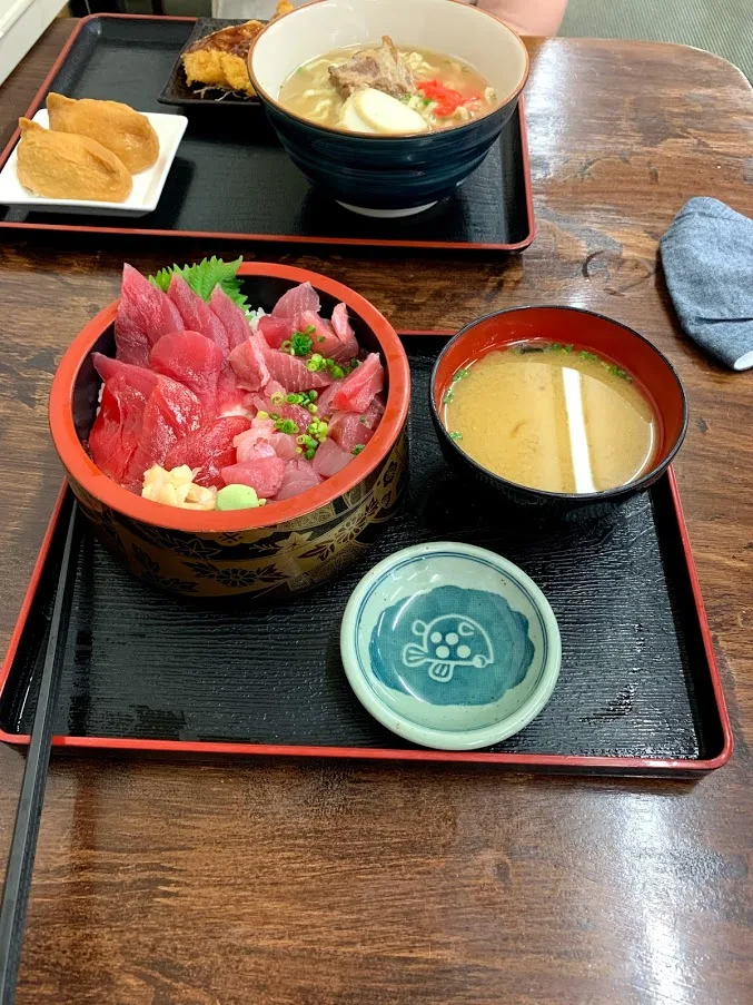 人生のすべてをオンラインに公開状態ってのはこそばゆい。