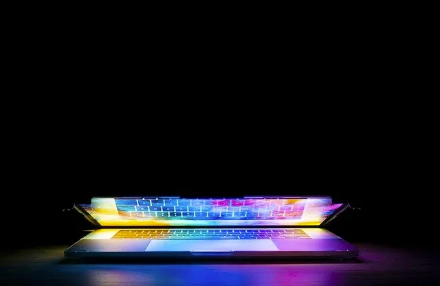 これから未来のインターネットも見届けたい。
